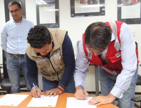 SQM y la Asociación Chilena de Seguridad firman acuerdo