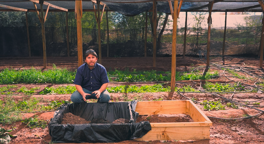 Familias del Salar de Atacama, Tocopilla, Quillagua y María Elena aprenden a cultivar hortalizas en sus hogares