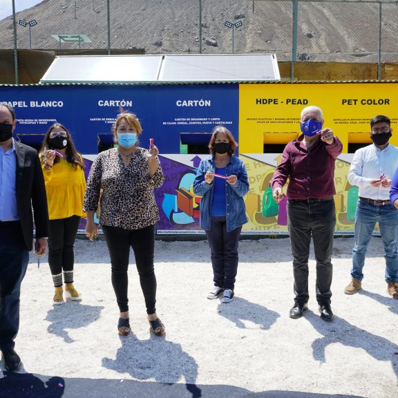 Region’s First Smart Recycling Center Opens in Tocopilla