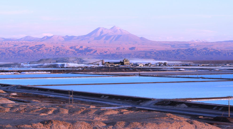 Argonne se asocia con la empresa chilena SQM para comprender mejor el ciclo de vida del litio.