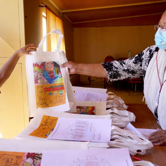 Children in Toconao Study Kunza, their Ancestral Language