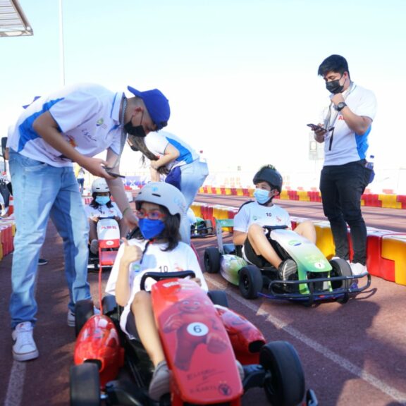 Carreras E-karts encendieron motores en María Elena y Tocopilla