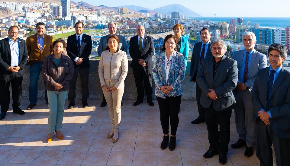 Firman convenio marco de colaboración entre Corporación Clúster Minero y SQM