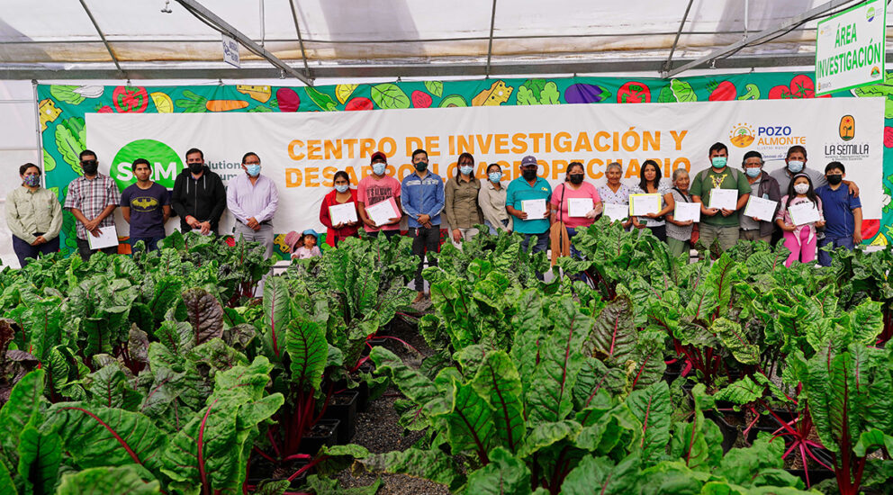 Agricultores de Bajo Soga se capacitan en sustratos y soluciones nutritivas para sus cultivos