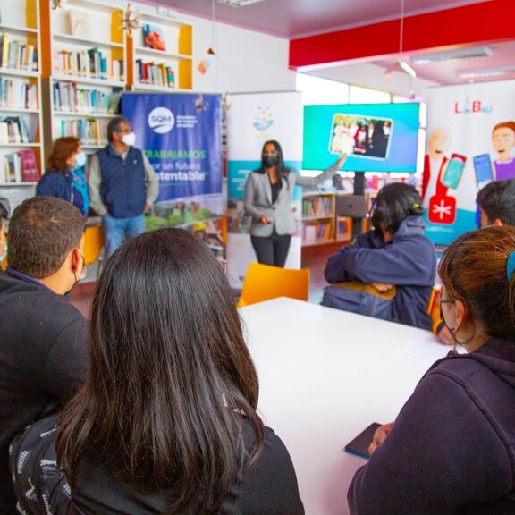 Lab4u y SQM avanzan en la implementación del programa NorTEduca para mejorar calidad educativa en escuelas y liceos del norte del país