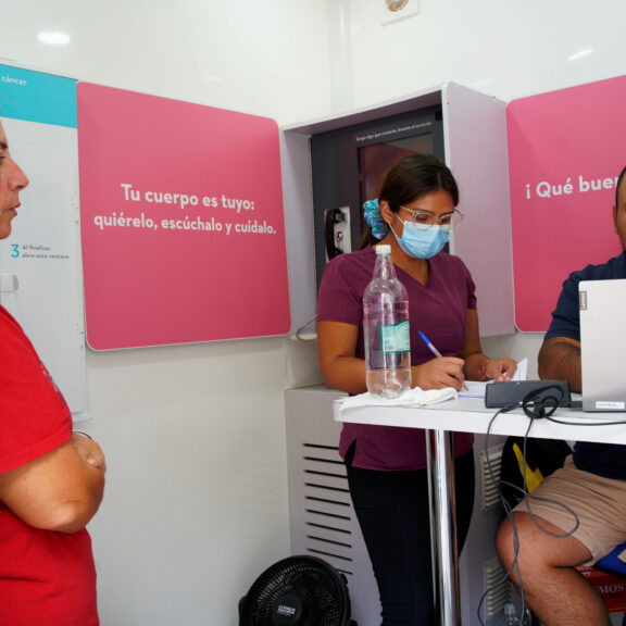 Mobile Clinic Tours El Tamarugal Offering Breast Cancer Screenings