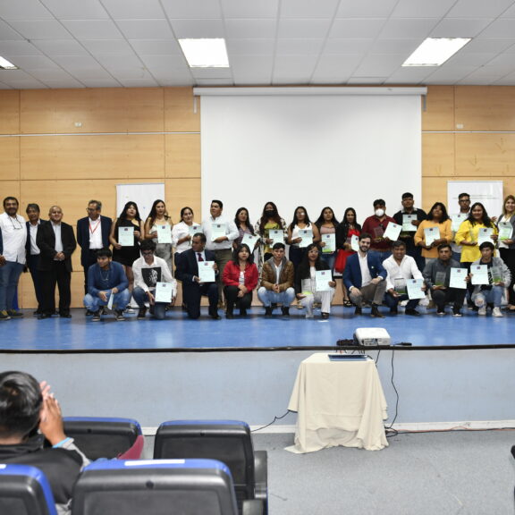 (Español) Quinta versión del Programa de Nivelación de Estudios certificó a 88 estudiantes de la comuna de San Pedro de Atacama