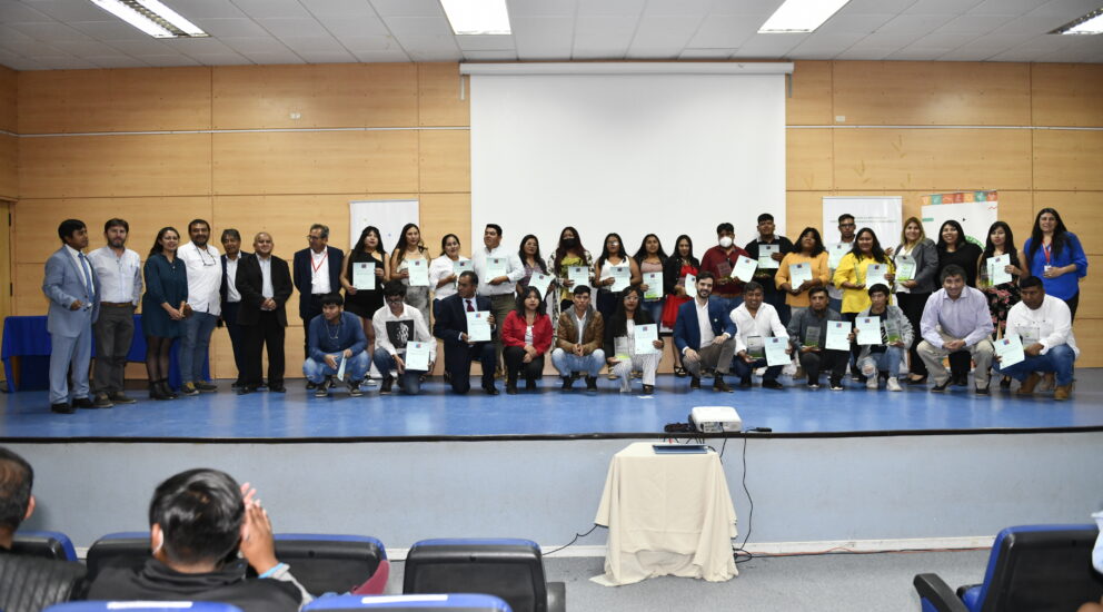 Quinta versión del Programa de Nivelación de Estudios certificó a 88 estudiantes de la comuna de San Pedro de Atacama