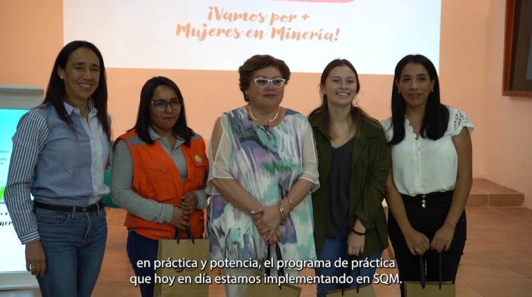 (Español) ¡Más mujeres en ciencia e innovación!