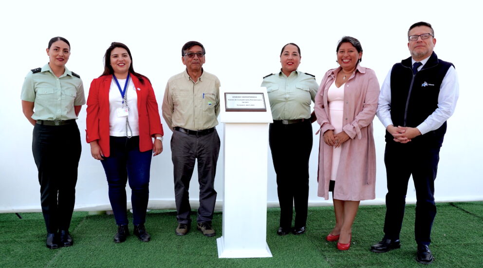 Gendarmería y SQM firman convenio para construcción de centro hidropónico en CCP Iquique