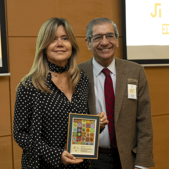 Juntos por la Infancia recognizes SQM and its corporate volunteer work