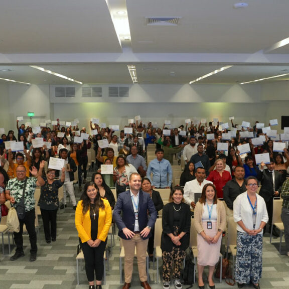 Más de 800 personas fueron capacitadas a través del Programa Formación Técnica para Comunidades de SQM