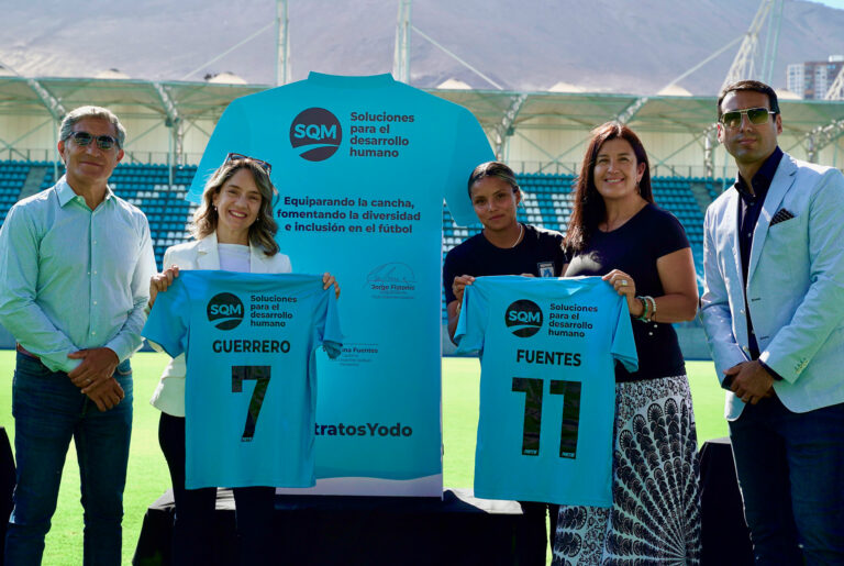 SQM’s Nitrates Iodine Division renews commitment to Iquique Women's Soccer Team